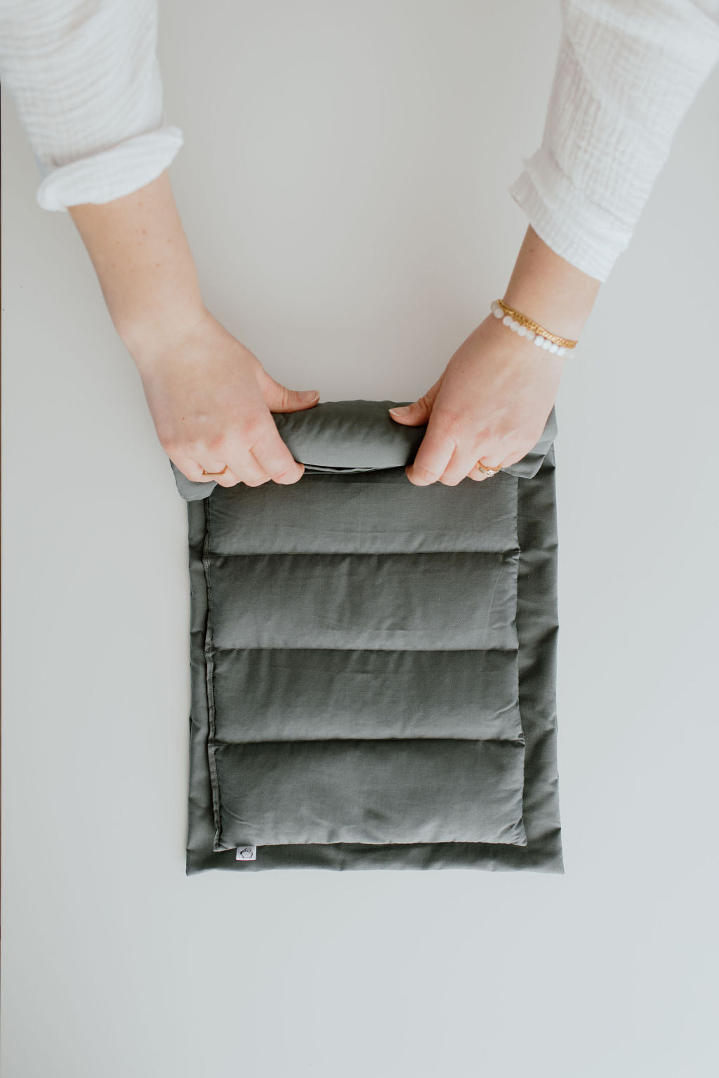 dark grey care and comfort therapy pack
