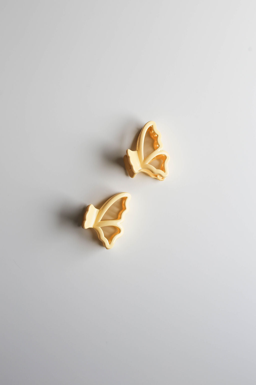 Set of mini claw clips with reliable grip, ideal for styling or keeping hair out of your face