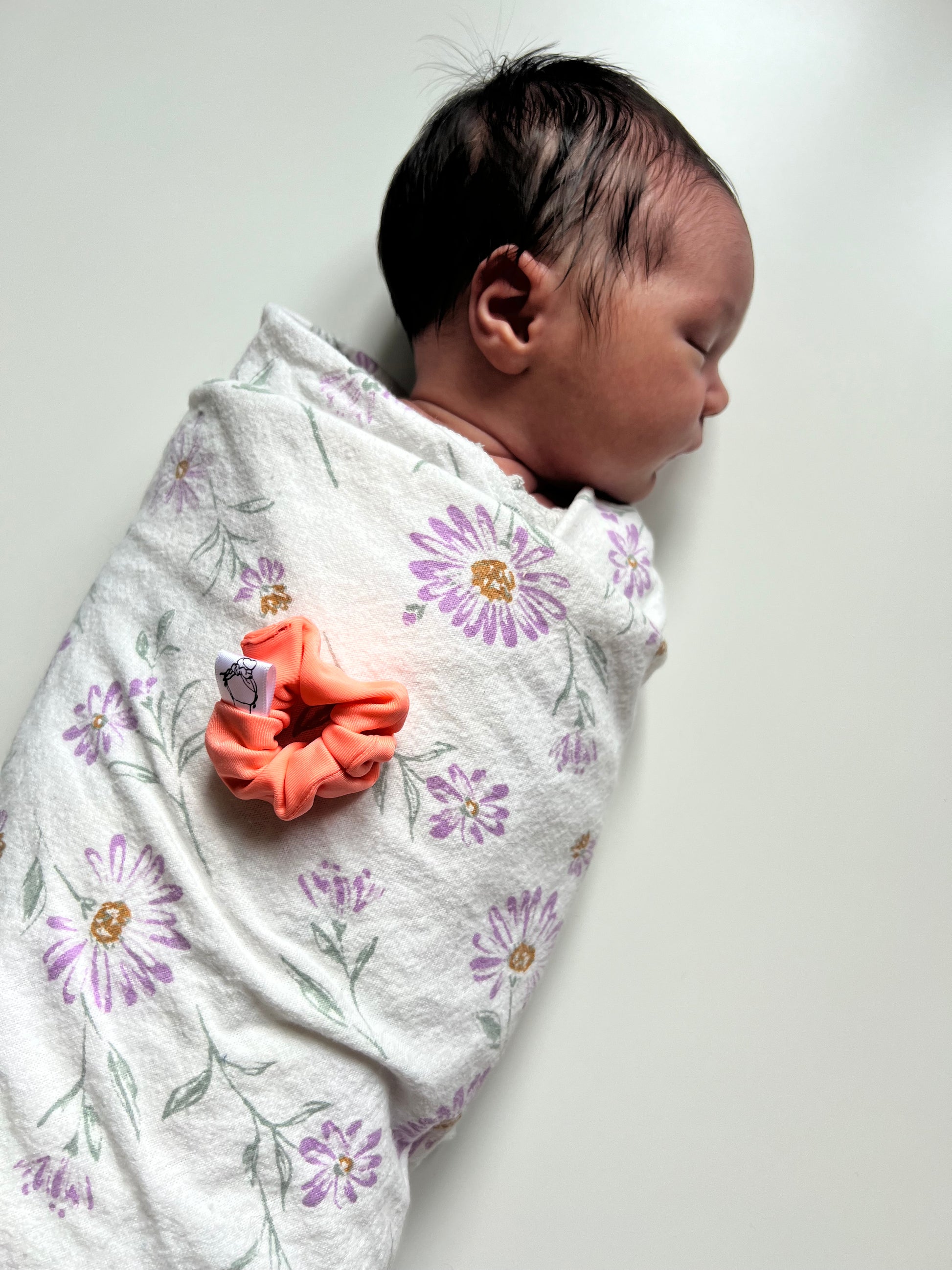 An adorable scrunchie to celebrate your adorable new arrival.
