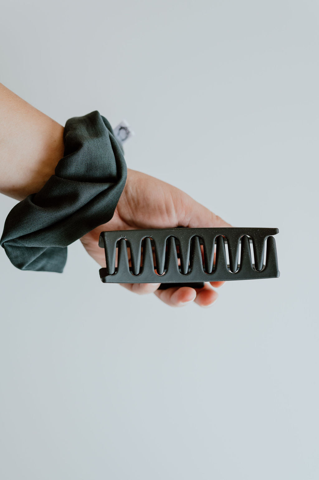 XL hair claw for thick hair