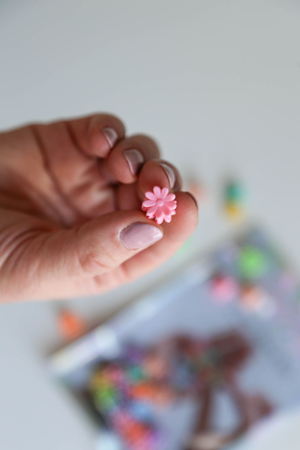 Ready-to-gift micro hair claw set featuring vibrant colors, perfect for little hands and delicate hair.