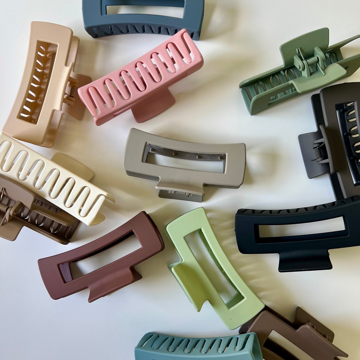 Large Hair Claw Clip | Everyday Hair Staple