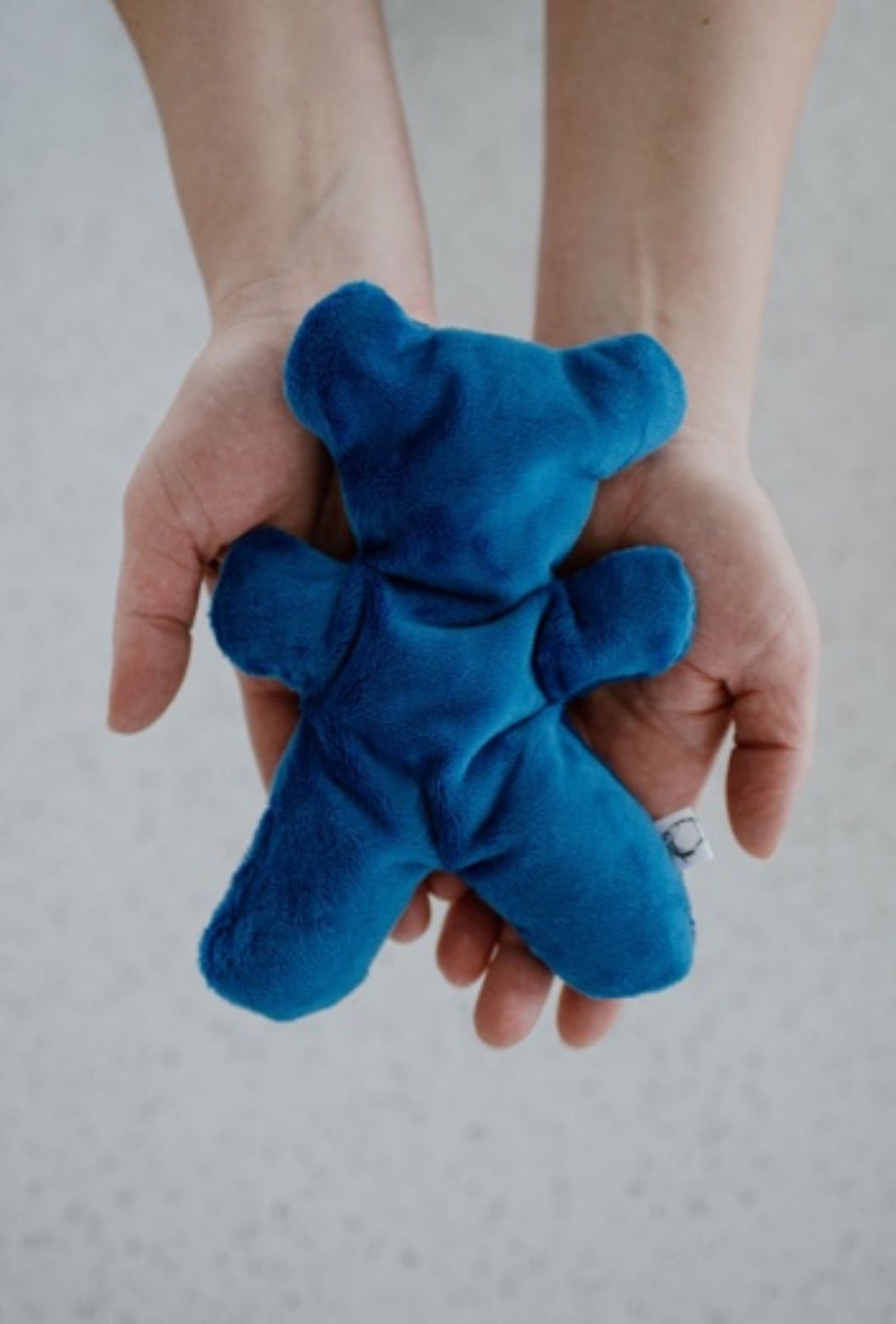 A useful gift idea for kids that isn’t a toy! Hot cold Therapy Packs in adorable bear shape!