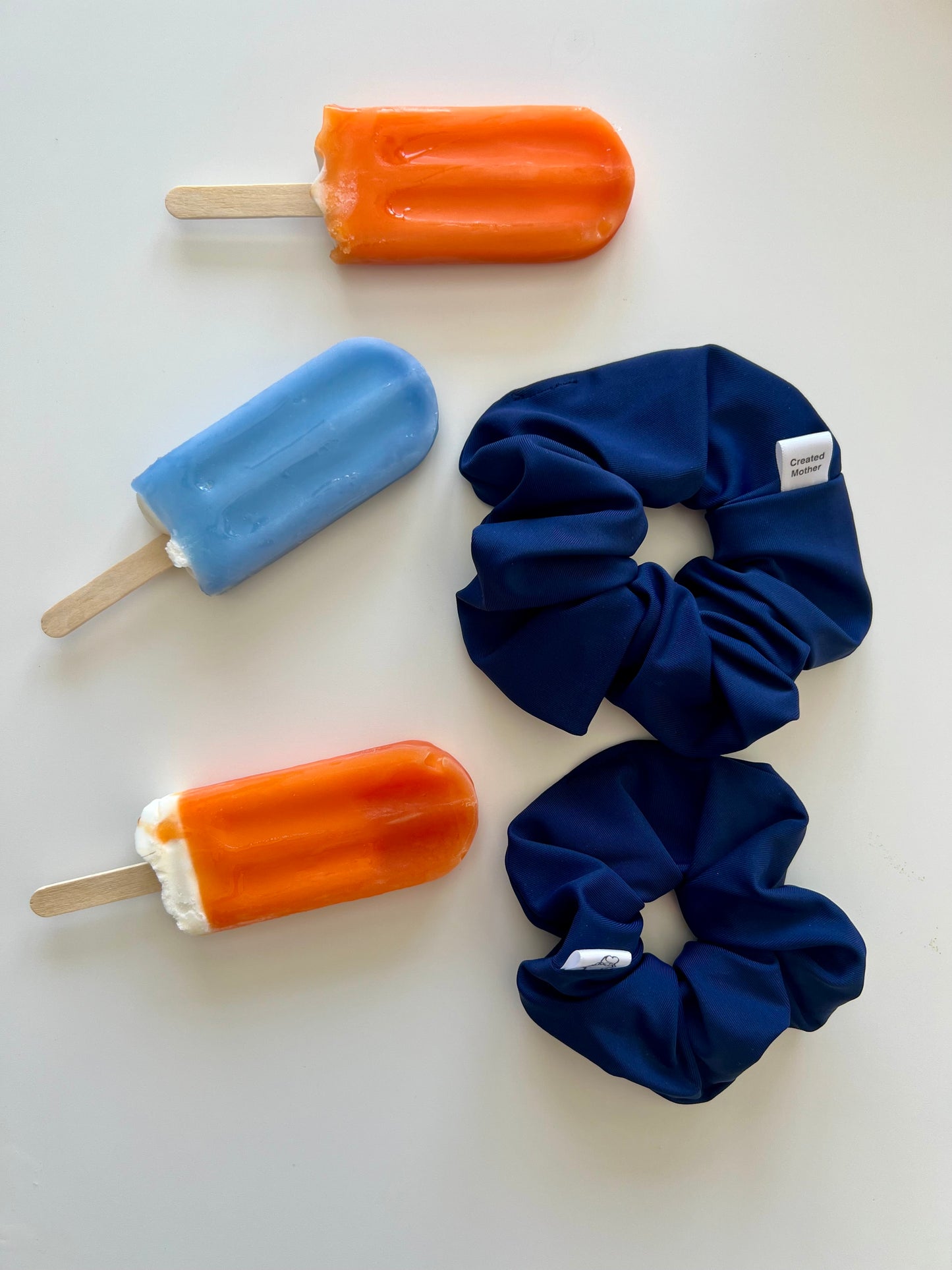 Dark navy waterproof scrunchie for swimming and beach days